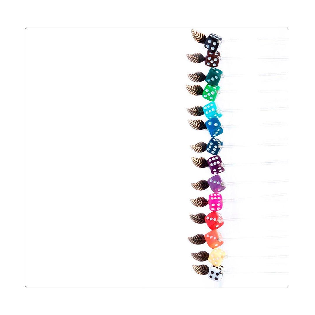 Pulsera elástica, liviana, cómoda, versátil y atemporal. Diseño conceptual latinoamericano. Escala micro.