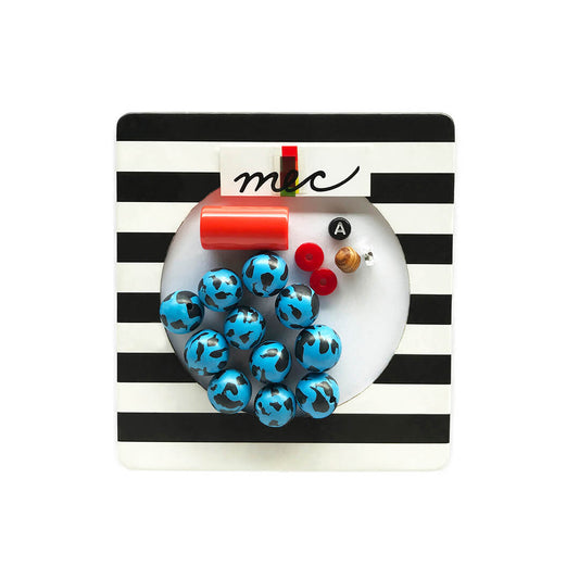 Material para armar pulsera elástica con cuentas variadas, en hilo de alta resistencia. Diseño conceptual latinoamericano. Edición Limitada.