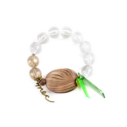 Pulsera multicolor elástica, liviana, cómoda, versátil y atemporal. Diseño conceptual latinoamericano. Escala macro.