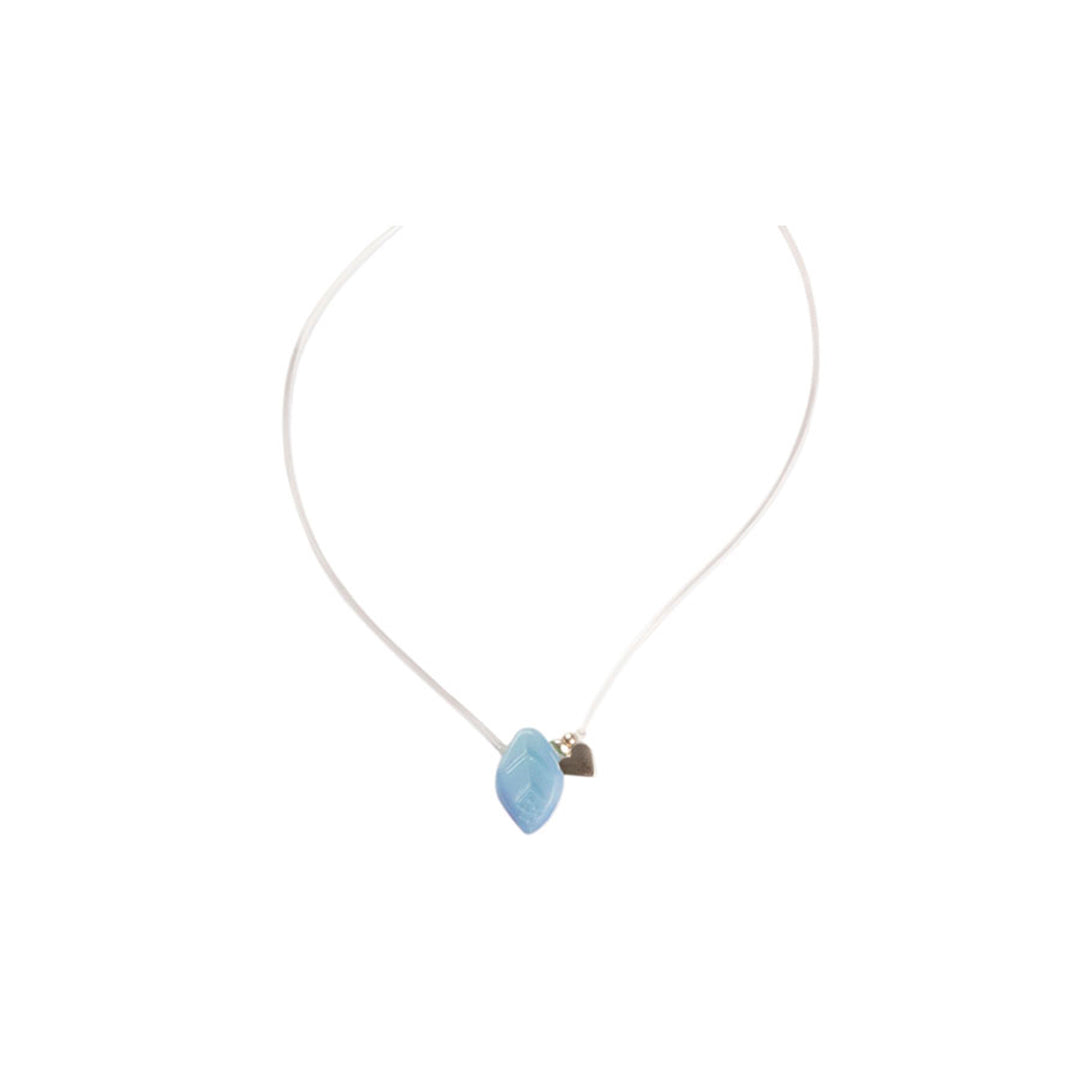 Tobillera elástica, liviana, cómoda, versátil y atemporal. Hoja de cristal escala micro. Diseño conceptual latinoamericano.