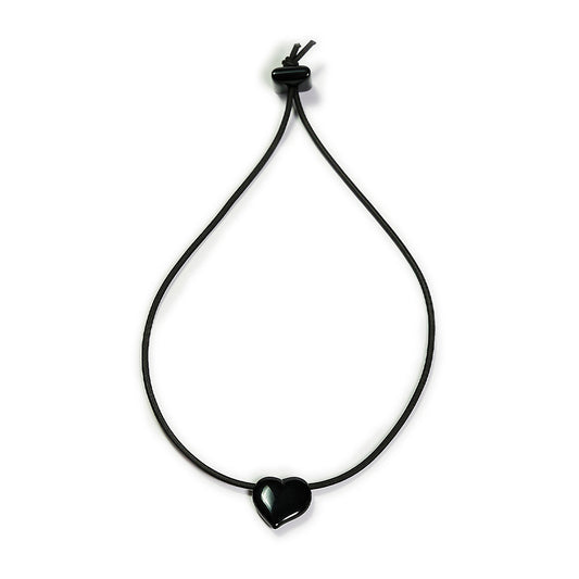 Collar elástico ajustable, liviano, cómodo y versátil. Diseño conceptual latinoamericano. Escala ultra. Unisex.