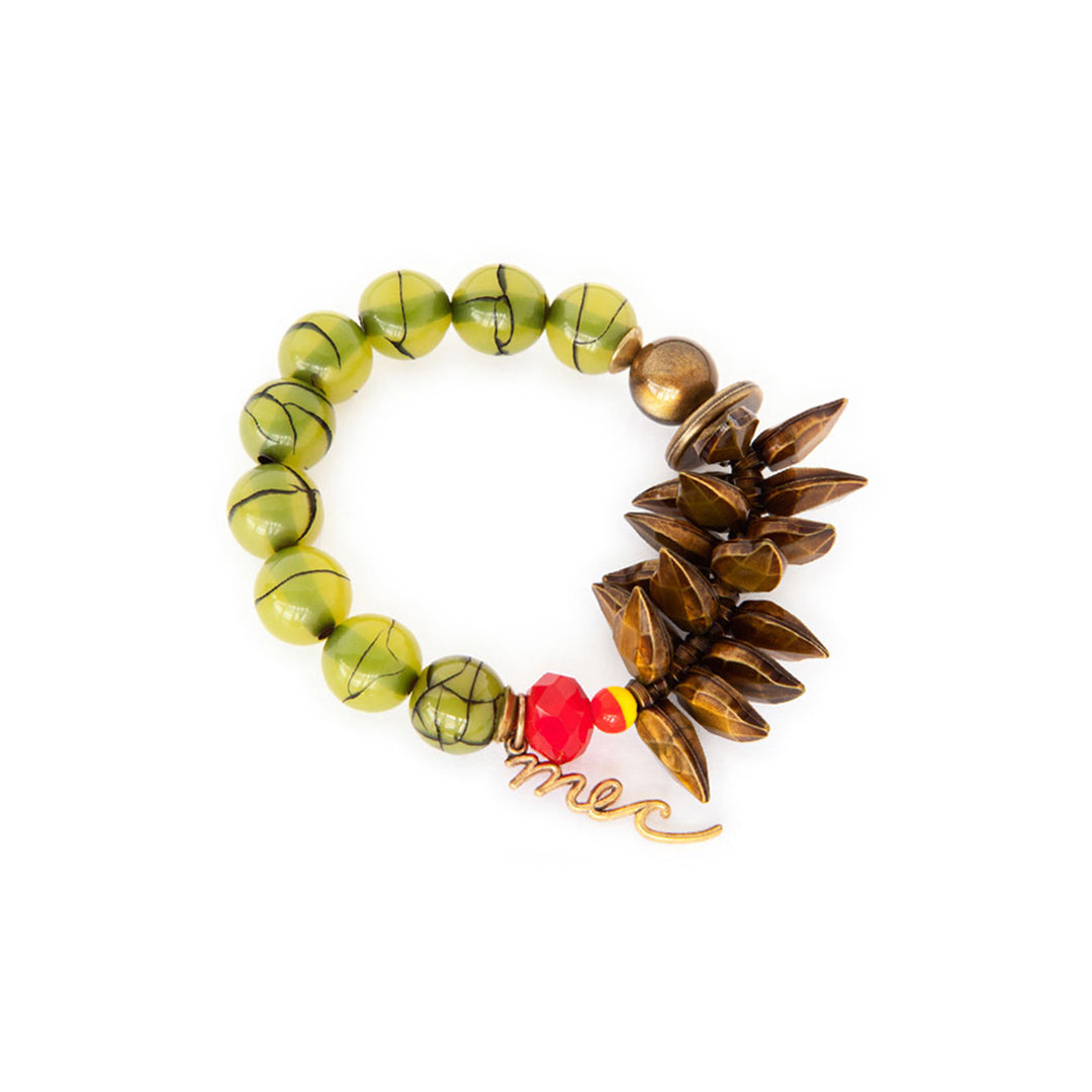 Pulsera multicolor elástica, liviana, cómoda, versátil y atemporal. Diseño conceptual latinoamericano. Escala macro.